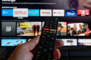 profitez du streaming gratuit pour regarder vos films, séries et émissions préférées en ligne sans inscription. accédez à un large choix de contenus en haute qualité, directement depuis votre ordinateur ou mobile.